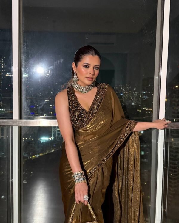Women's Premium Olive-Gold Silk Saree with Heavily Adorned Blouse & Border – Perfect for Evening, Wedding & Reception Wear